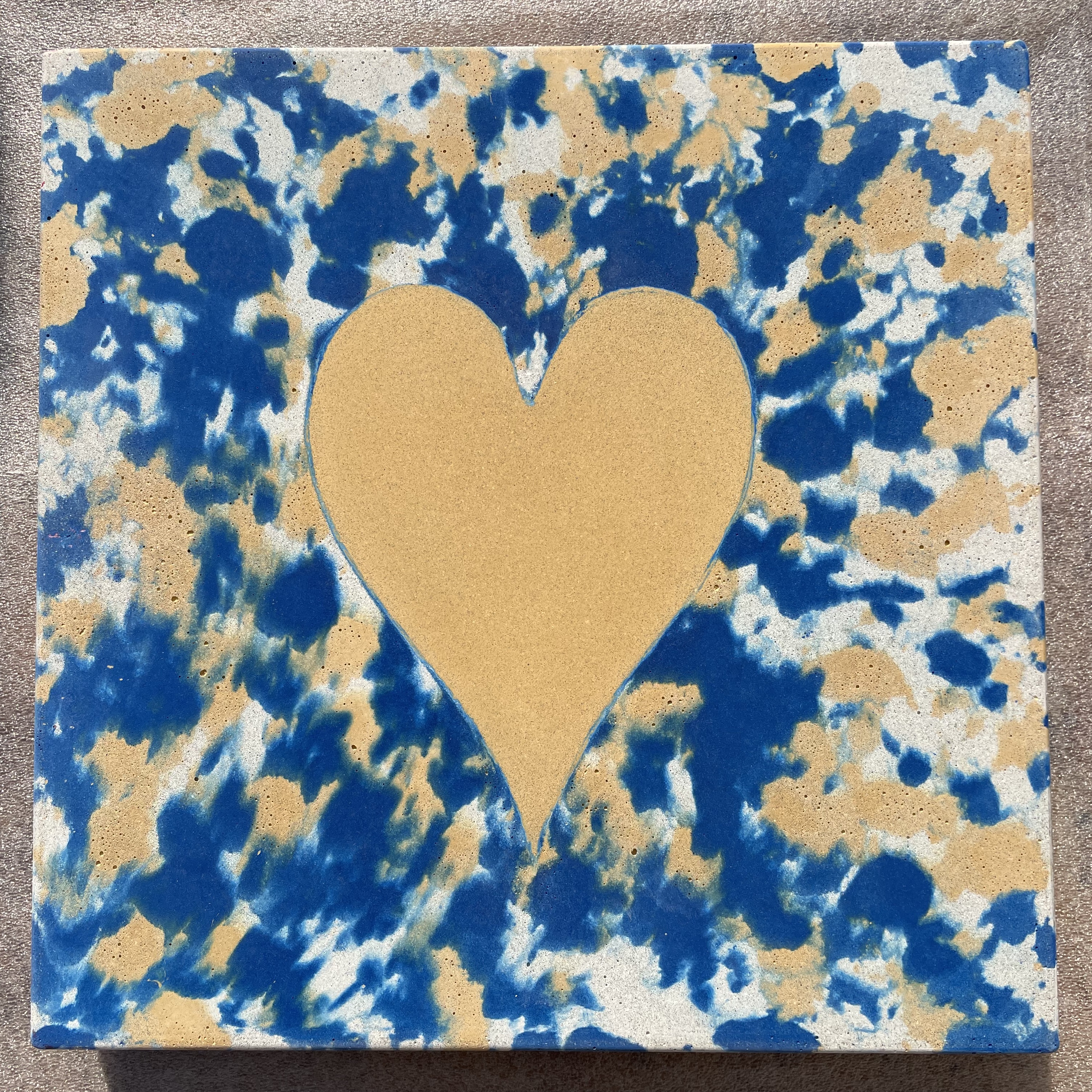 BLGDHEART_01.jpg